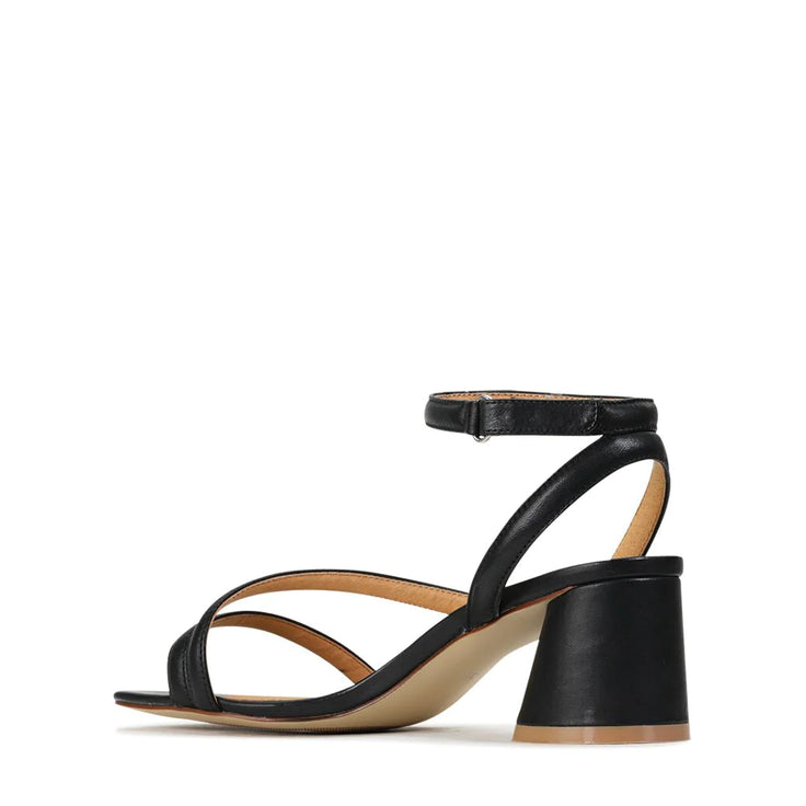 Petricia Sandal Black