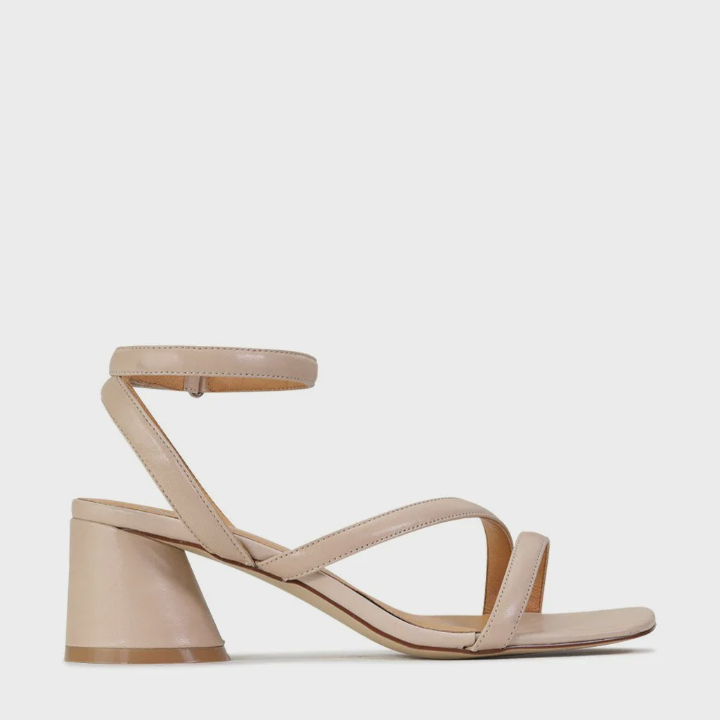 Petricia Sandal Nude