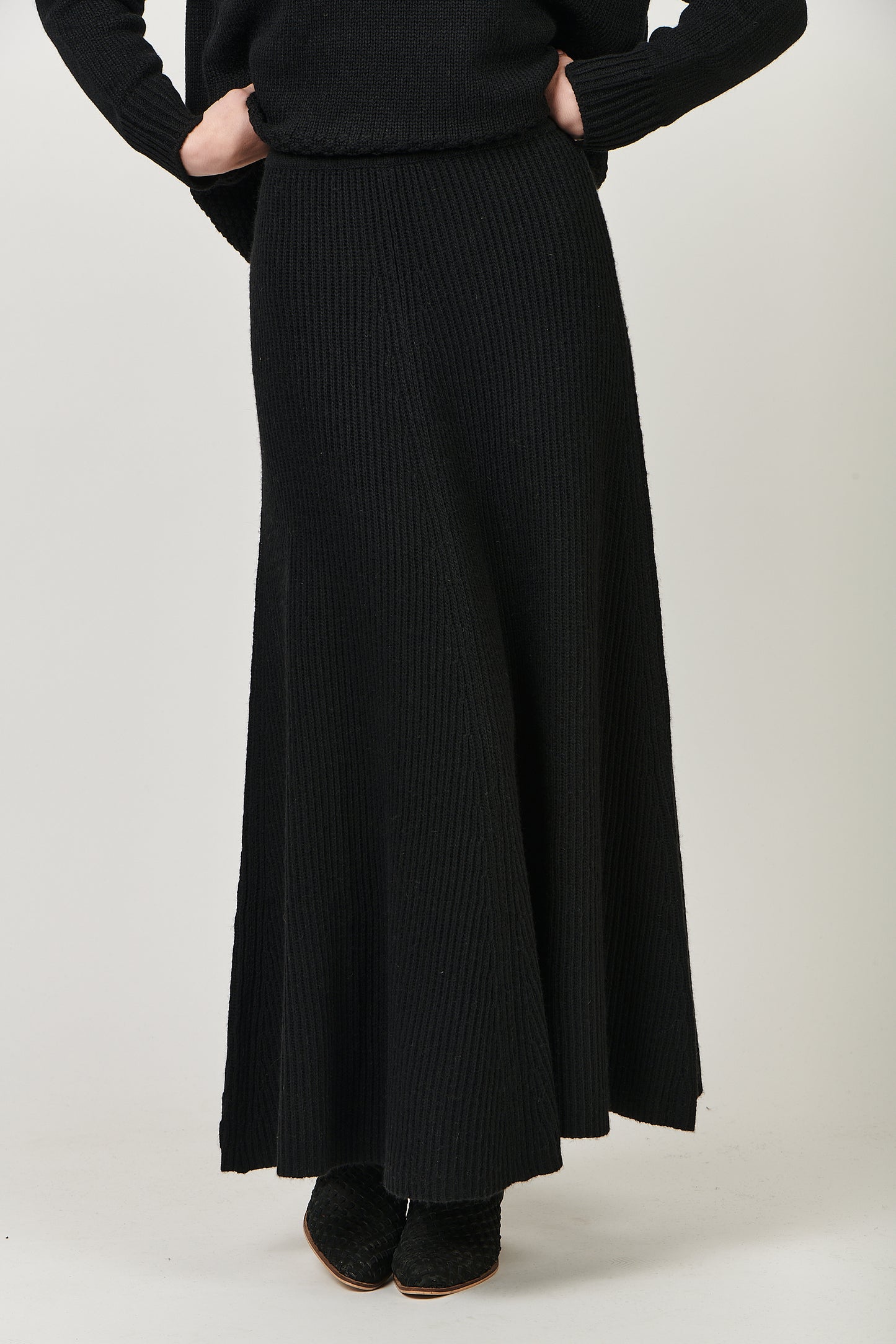 Cashmere Blend Skirt RE-48 Black