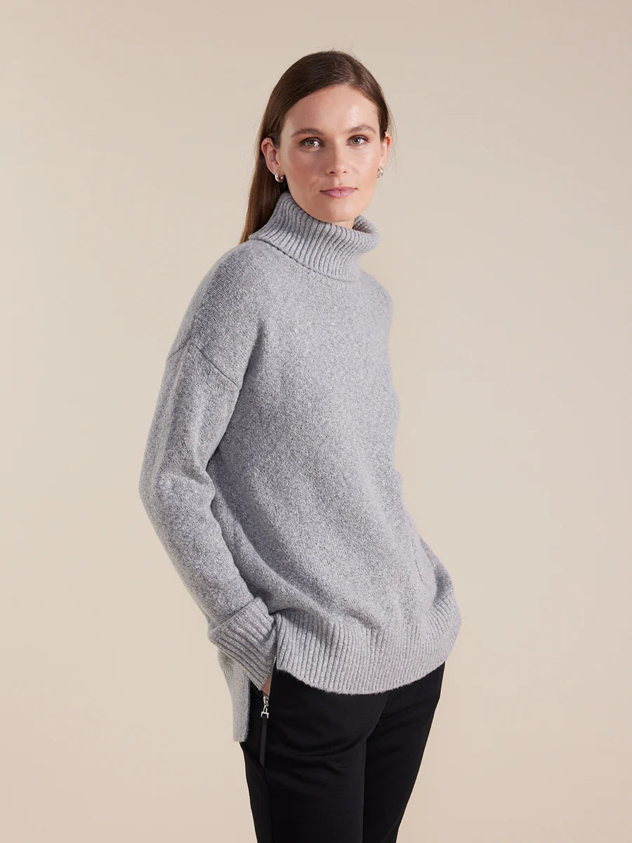 LONGLINE ROLL NECK SWEATER