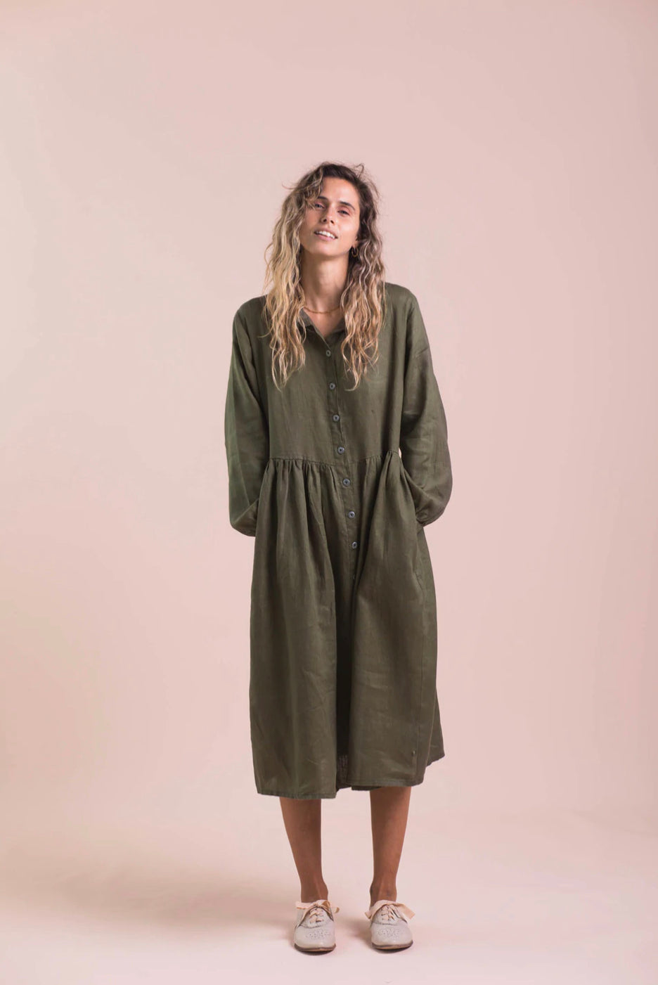 Lazybones Becky Long Sleeve  Linen Dress in Olive